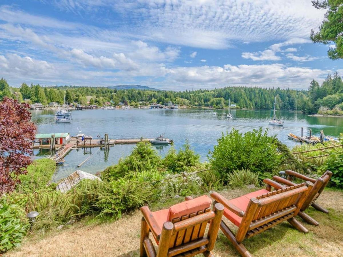 Woods End Landing Hotel Bamfield Exterior photo